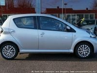 Begagnad Toyota Aygo 67 HK (49 kW) 2010 Halvkombi