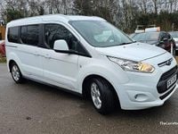 Used Ford Tourneo Connect Titanium 120 HP (88 kW) 2017 White MPV
