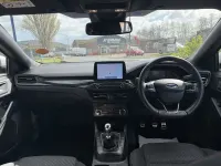 Used Ford Focus ST-Line 125 HP (91 kW) 2020 Silver Hatchback
