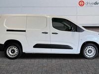 Used Vauxhall Combo S 102 HP (75 kW) 2024 White MPV