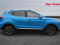 Used MG ZS Exclusive 111 HP (81 kW) 2022 Blue SUV