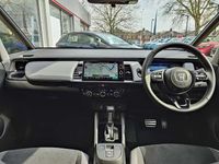 Używany Honda Jazz Advance 122 KM (89 kW) 2026 Szary Hatchback