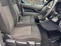 Używany Citroën Dispatch 2022 Biały Minivan