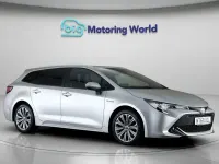 Używany Toyota Corolla Design 121 KM (88 kW) 2019 Kombi