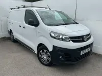 Gebraucht Vauxhall Vivaro 100 PS (73 kW) 2022 Weiß Van / Kleinbus