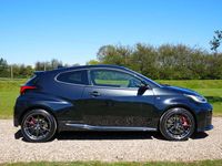 Używany Toyota Yaris 2021 Czarny Hatchback