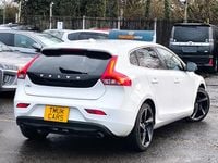 Used Volvo V40 SE 180 HP (132 kW) 2014 White Hatchback