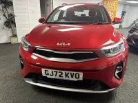 Used Kia Stonic 100 HP (73 kW) 2022 Red SUV