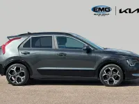 Używany Kia Niro 139 KM (102 kW) 2024 Szary SUV