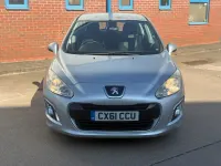 Second-hand Peugeot 308 Active 2011 Argintiu Hatchback
