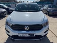 Used VW T-Roc SE 150 HP (110 kW) 2019 White SUV