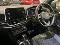 Used VW T-Roc R-line 190 HP (139 kW) 2022 Petrol blue metallic SUV