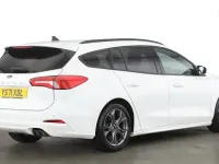 Used Ford Focus ST-Line 120 HP (88 kW) 2022 White Estate
