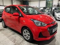 Used Hyundai i10 SE 67 HP (49 kW) 2018 Red Hatchback