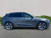 Used Audi e-tron Comfort 369 kW (503 HP) 2022 Grey SUV