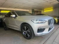Used Volvo XC60 R-Design 246 HP (180 kW) 2019 Silver SUV