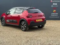 Used Citroën C3 Shine 99 HP (72 kW) 2022 Red Hatchback