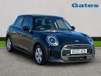 Usado Mini Cooper Classic 2023 Preto Citadino