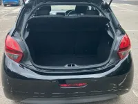 Usado Peugeot 208 Active 82 HP (60 kW) 2018 Preto Citadino
