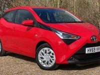 Used Toyota Aygo X-play 72 HP (52 kW) 2020 Red pop Hatchback