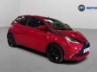 Used Toyota Aygo X-play 69 HP (50 kW) 2018 Red Hatchback