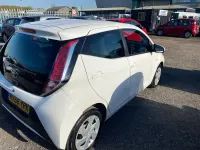 Used Toyota Aygo X-play 69 HP (50 kW) 2016 White Hatchback