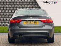 Second-hand Jaguar XF R-Sport 180 CP (132 kW) 2016 Gri Berlinǎ