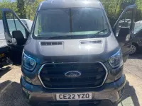 Usado Ford Transit Limited 130 HP (95 kW) 2022 Cinzento Van
