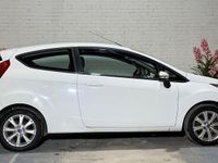 Used Ford Fiesta Zetec 2009 White Hatchback