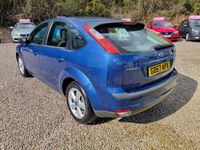 used Ford Focus 1.6 Zetec 5dr [Climate Pack]