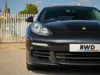 Used Porsche Panamera 300 HP (220 kW) 2014 Black Hatchback