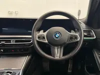 Usado BMW 330e M Sport 288 HP (211 kW) 2024 Branco Sedan