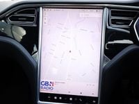 Used Tesla Model S 241 kW (328 HP) 2018 White Hatchback