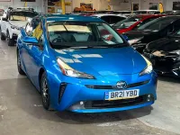 Used Toyota Prius 140 HP (102 kW) 2026 Blue Hatchback