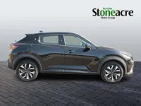 Używany Nissan Juke Acenta Premium 114 KM (83 kW) 2025 Czarny SUV