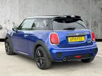 Usado Mini Cooper Hatch 2019 Azul Citadino
