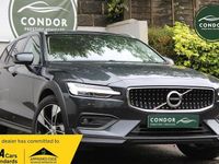 Usado Volvo V60 CC Plus 250 HP (183 kW) 2020 Carrinha