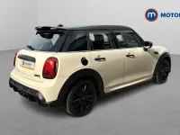 Used Mini Cooper S Hatch 178 HP (130 kW) 2022 White Hatchback