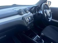 Second-hand Suzuki Swift 90 CP (66 kW) 2019 Albastru Hatchback