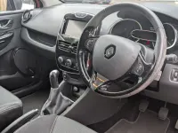 Used Renault Clio Dynamique 75 HP (55 kW) 2014 Red Hatchback