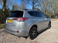 Usado Toyota RAV4 143 CV (105 kW) 2017 Plateado SUV