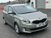 Used Kia Carens 2015 Silver MPV