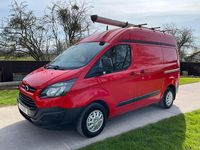 Used Ford Transit Custom 100 HP (73 kW) 2014 Red Van