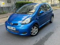 Used Toyota Aygo 67 HP (49 kW) 2009 Blue Hatchback