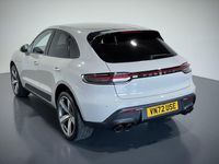 Used Porsche Macan 265 HP (194 kW) 2023 Grey SUV