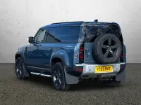 Used Land Rover Defender SE 250 HP (183 kW) 2023 Blue SUV