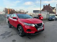 Used Nissan Qashqai Visia 2018 Red SUV