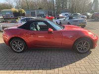 Begagnad Mazda MX5 Inclusive 132 HK (97 kW) 2021 Röd Cab