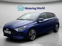 Used Hyundai i20 Premium 101 HP (74 kW) 2023 Blue Hatchback