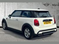 Used Mini Cooper Classic 134 HP (98 kW) 2022 White Hatchback